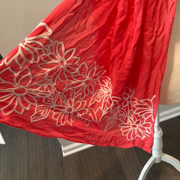 Scarf - Picture 2 of 4